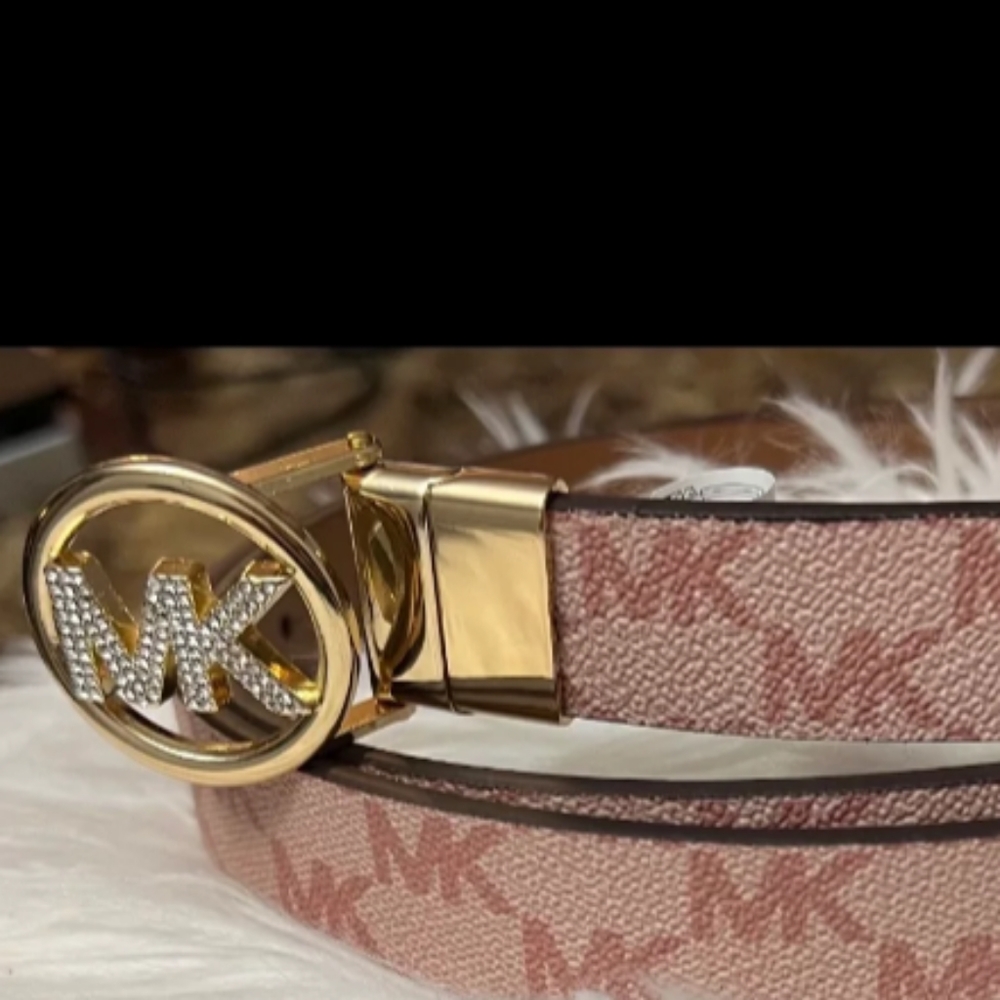 *Michael kors ladies leather reversible monogram belt each - Picture 2 of 8
